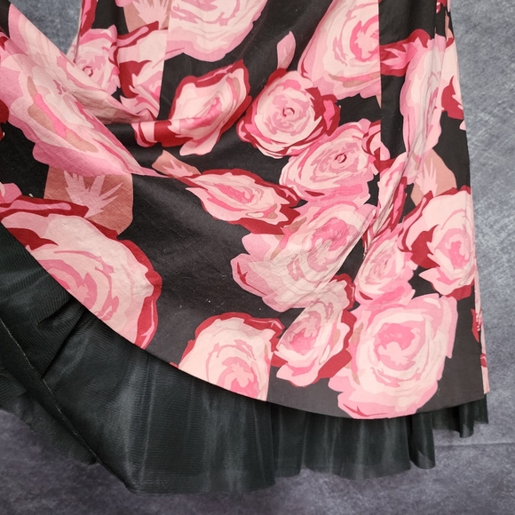 RW & Co. Strapless floral dress in size 00 - Picture 3 of 3